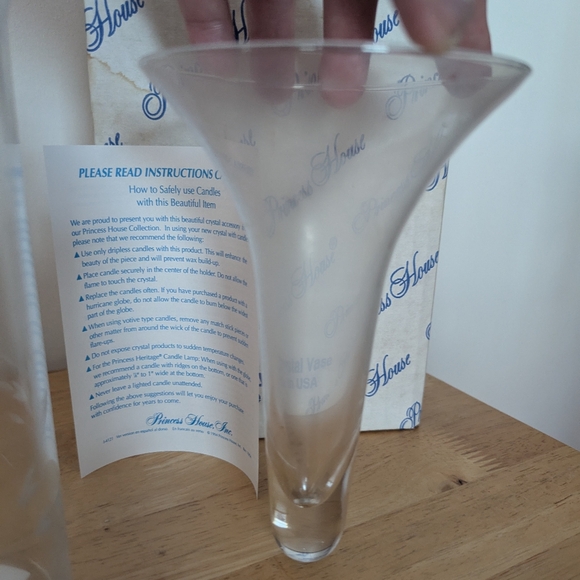 Princess House Crystal Glass Vase With Candle Holder # 400 - Picture 3 of 16